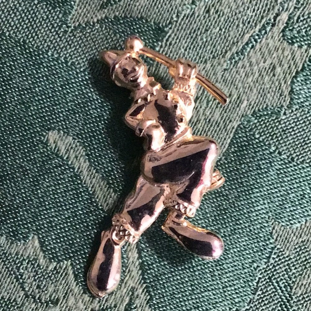 Vintage Clown marching with baton, Bright Yellow Gold Tone Brooch Pin